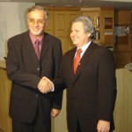 O representante do UNODC para o Brasil e Cone Sul, Giovanni Quaglia e o presidente da AJUFE, Jorge Maurique assinam convênio de cooperação