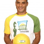 O pentacampeão Cafu criou uma instituição beneficente em SP que oferece diversos programas educacionais para a população do Jardim Irene