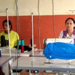 Oficina de corte e costura realizada no Recanto das Emas