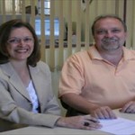 Solange Bottaro com o presidente da Ramacrisna, onde exerce a função de superintendente