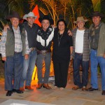 Empresários doam produtos e serviços para a montagem do contêiner, em festa que marcou o início do projeto social