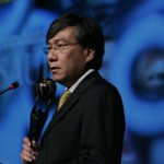 Kikawa discursa ao receber o Prêmio Empreendedor Social