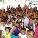 Colaboradores da Fucapi promovem ações sociais no Abrigo Monte Salém, que atende crianças abandonadas e vítimas de maltratos domésticos